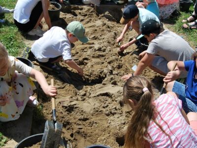 PROGRAM XIII Karpacki Festiwal Archeologiczny Dwa Oblicza 15-17.08.2025 
